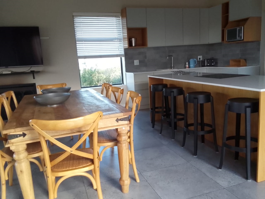 To Let 3 Bedroom Property for Rent in Shark Bay Estate Western Cape